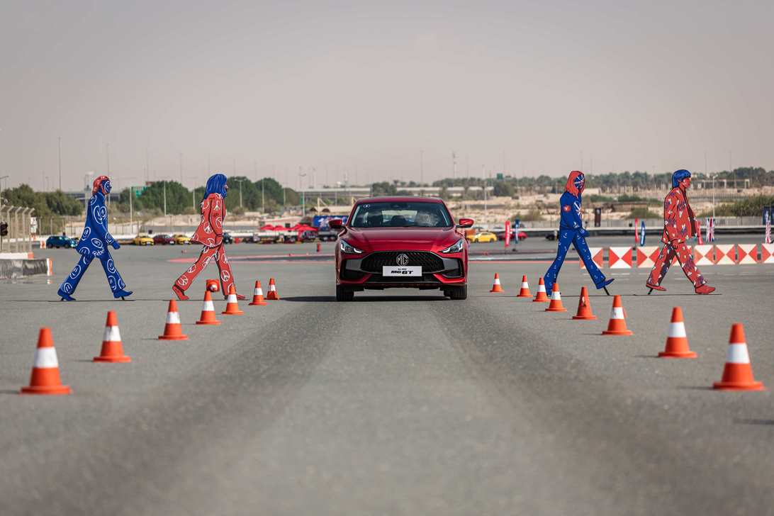 The All-New 2022 MG GT – A Rebellious Sports Sedan Takes on the London Lap Experience